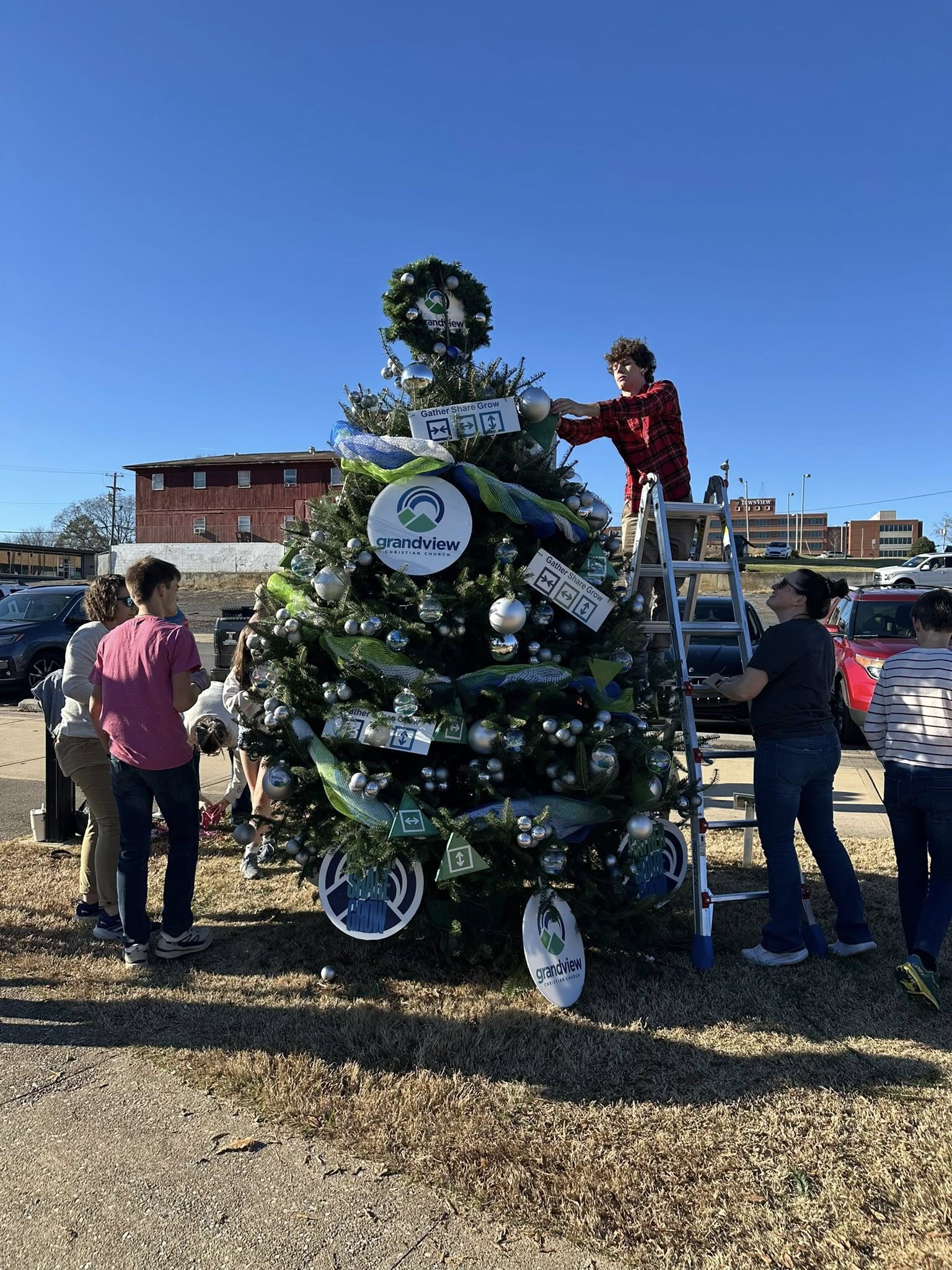 587948387_10240532208221954_2956442348520875239_n